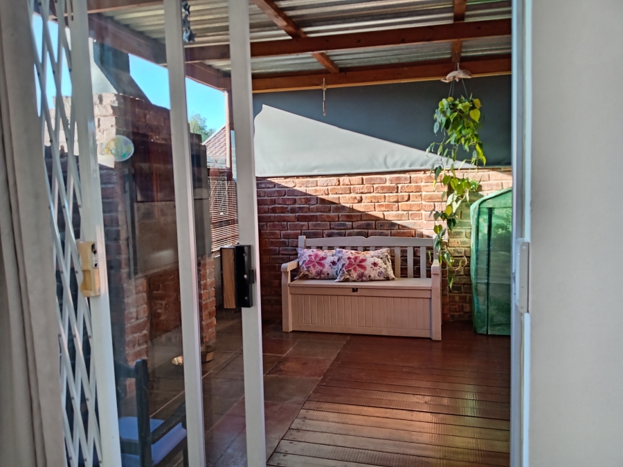 3 Bedroom Property for Sale in Strelitzia Park Eastern Cape